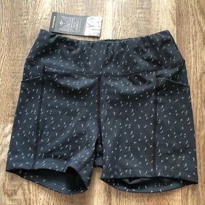 NWT Oiselle Firecracker Shorts